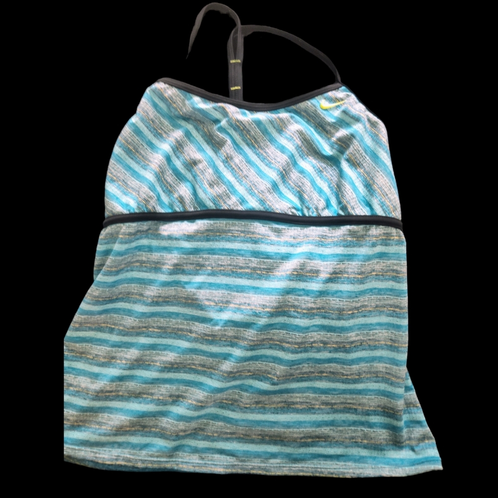 Nike swim or work out top Summer Sale 🌼